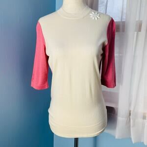 Marlowe Short Sleeve Cashmere Sweater with Glass Flower Size XS